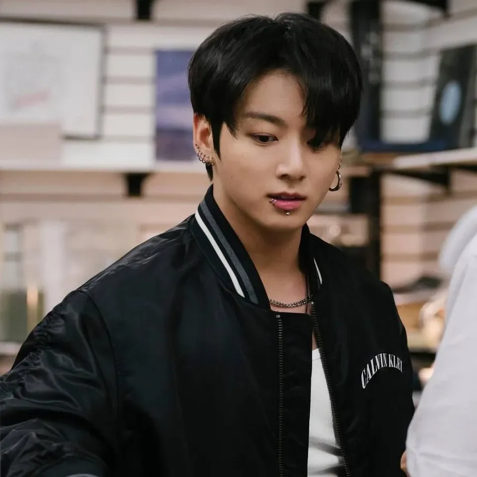 柾國 (防彈少年團)的最新照片