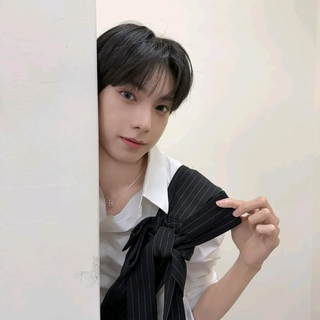 Behind-the-scenes cut of Chuei Liyu