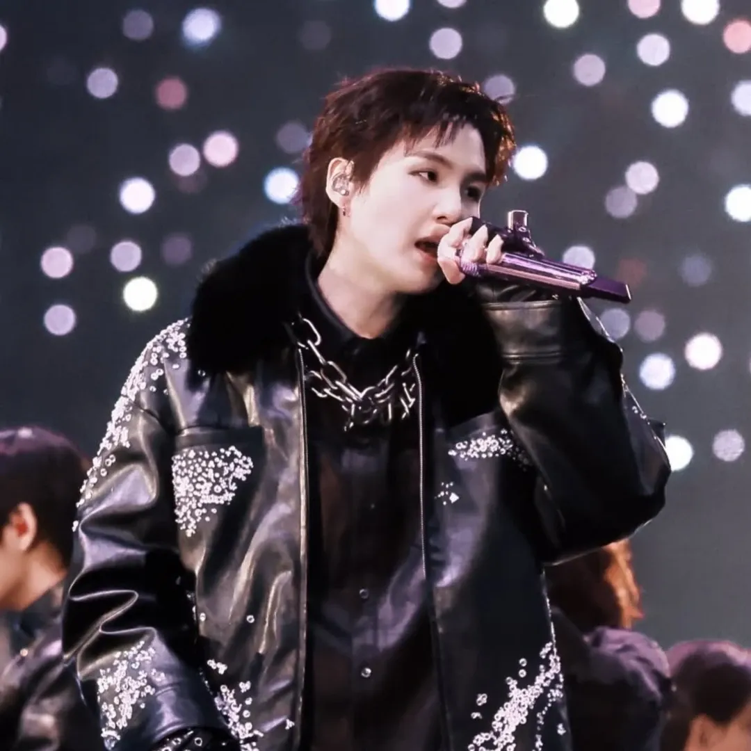 Must-see popular post of 방탄소년단, your favorite