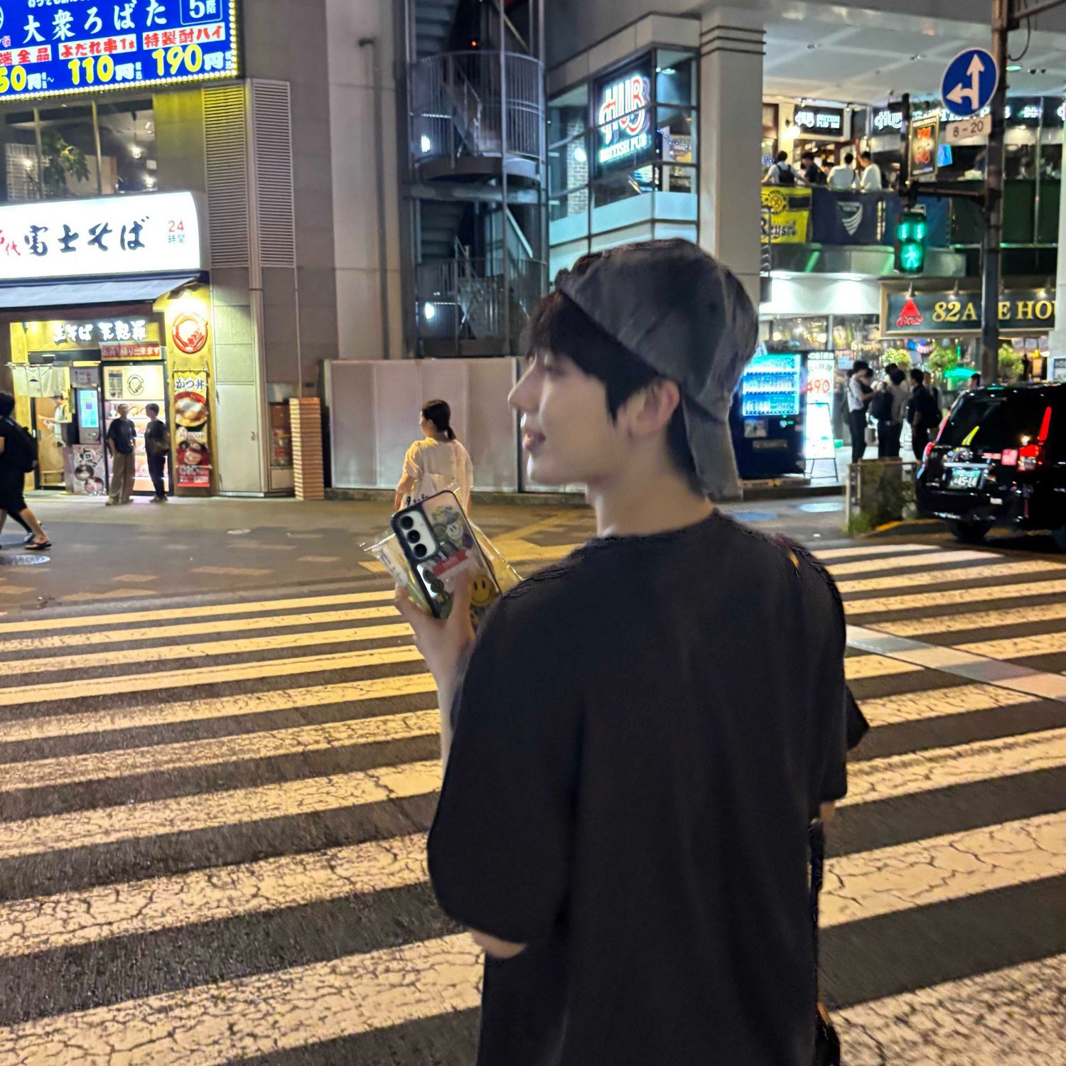 Foto aktivitas terbaru Sunoo (ENHYPEN)