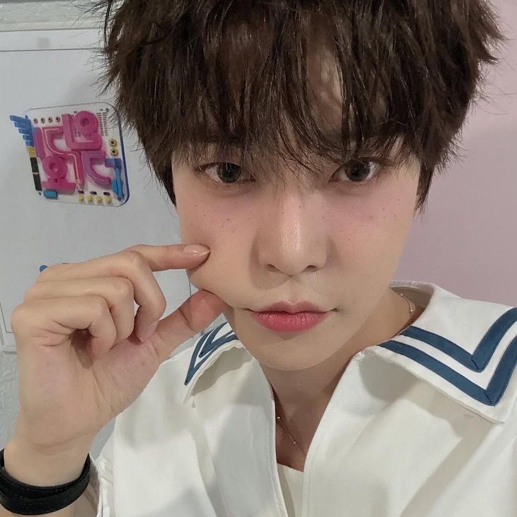 道英 (NCT 127)的最新活動照片