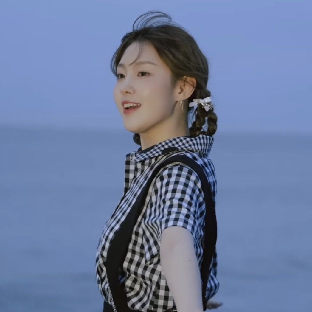 Behind-the-scenes cut of Kim Chaehyun (Kep1er)