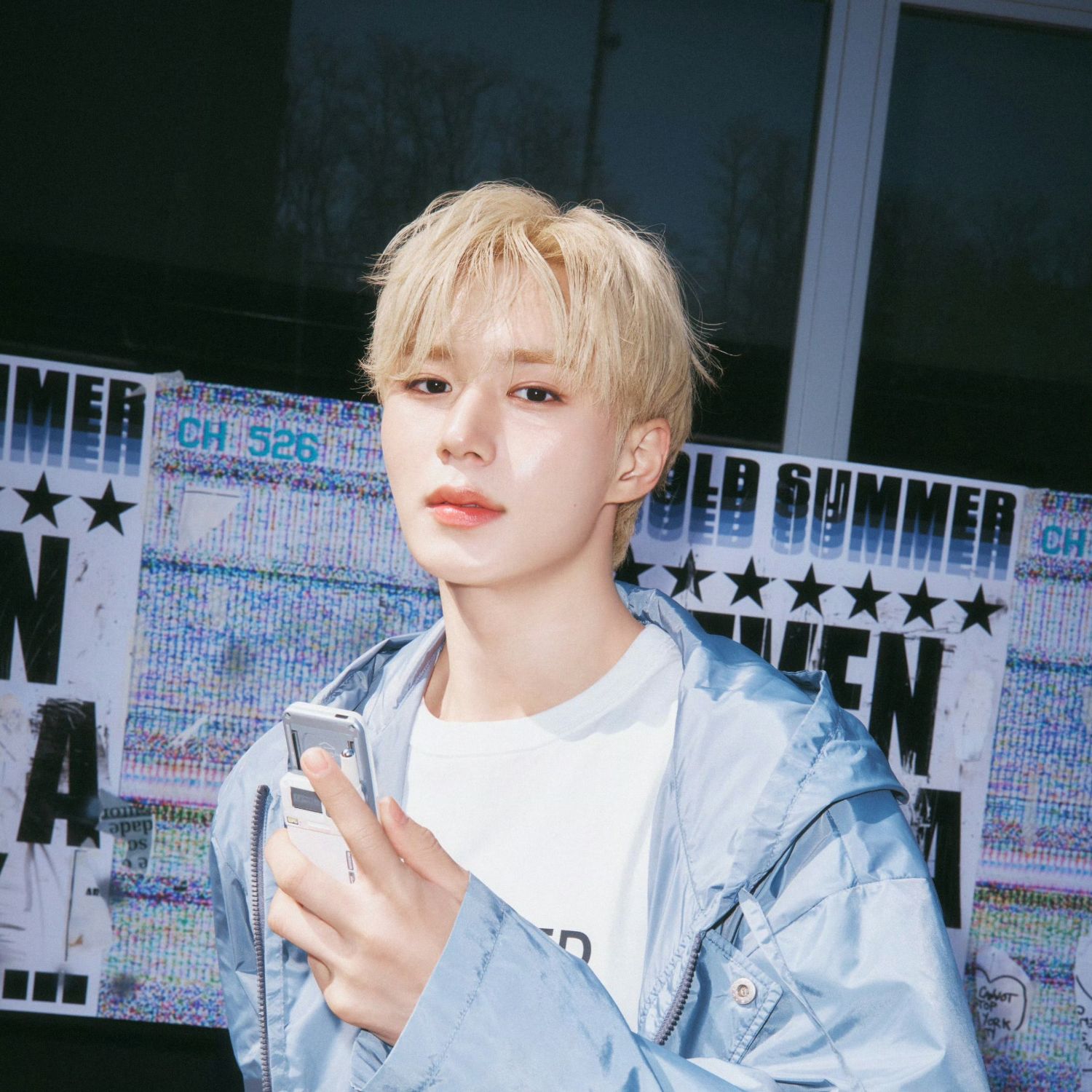 Behind-the-scenes cut of Kim Junseo (ALPHA DRIVE ONE)