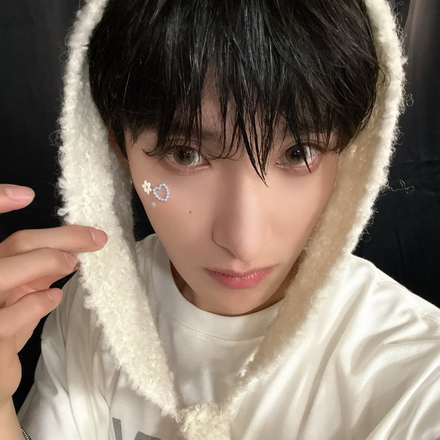 Behind-the-scenes cut of DK (SEVENTEEN)