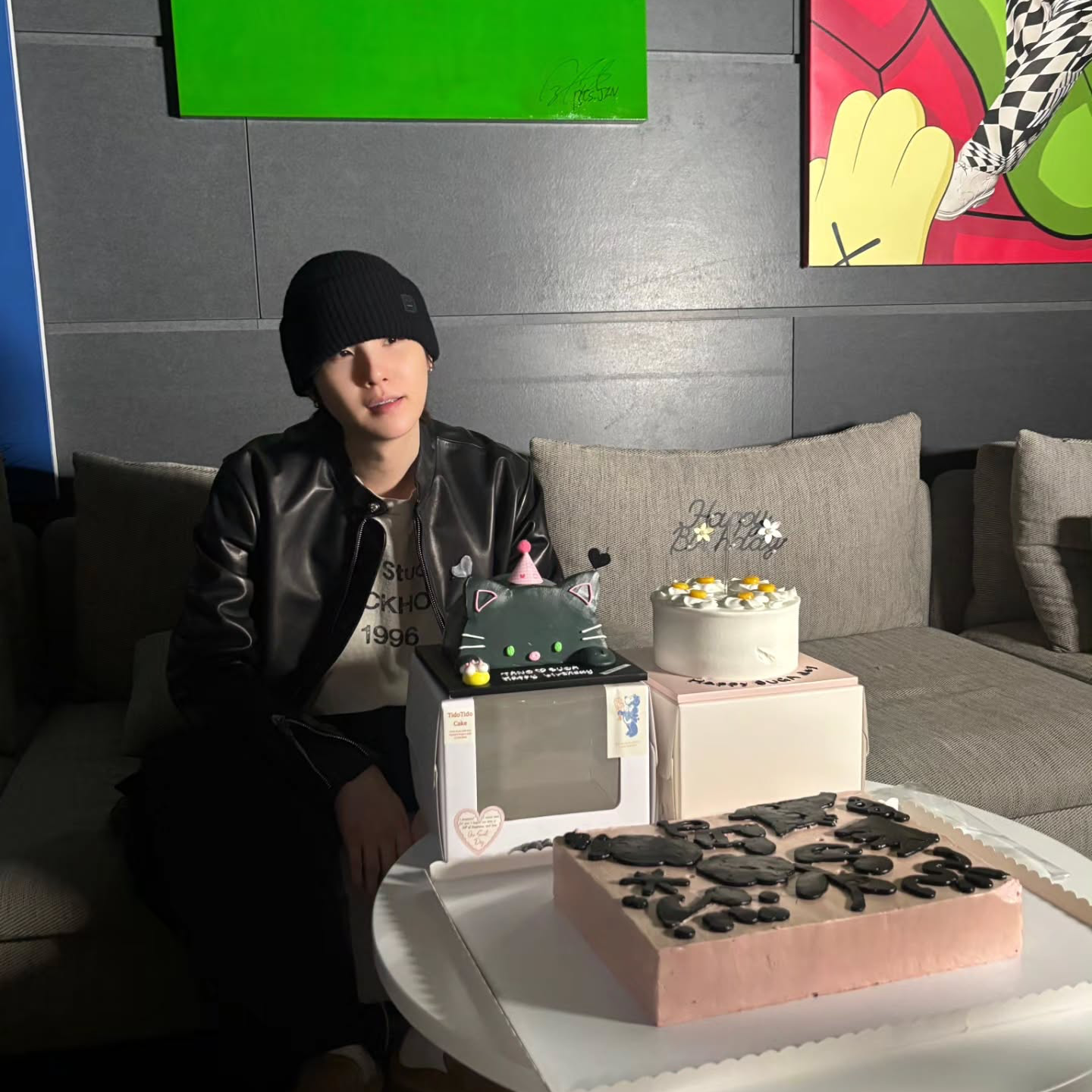 Latest photo of SUGA (BTS)