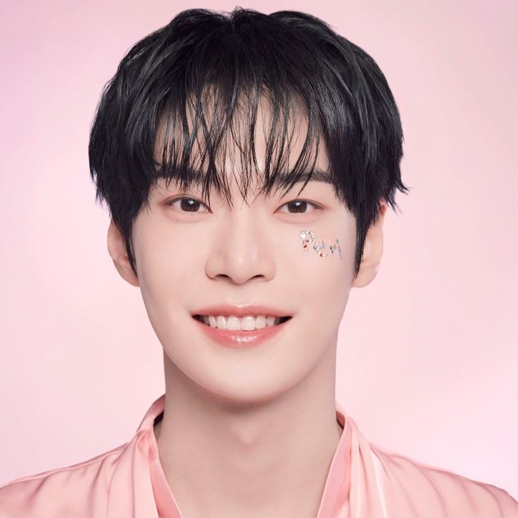 Foto terbaru Doyoung (NCT 127)