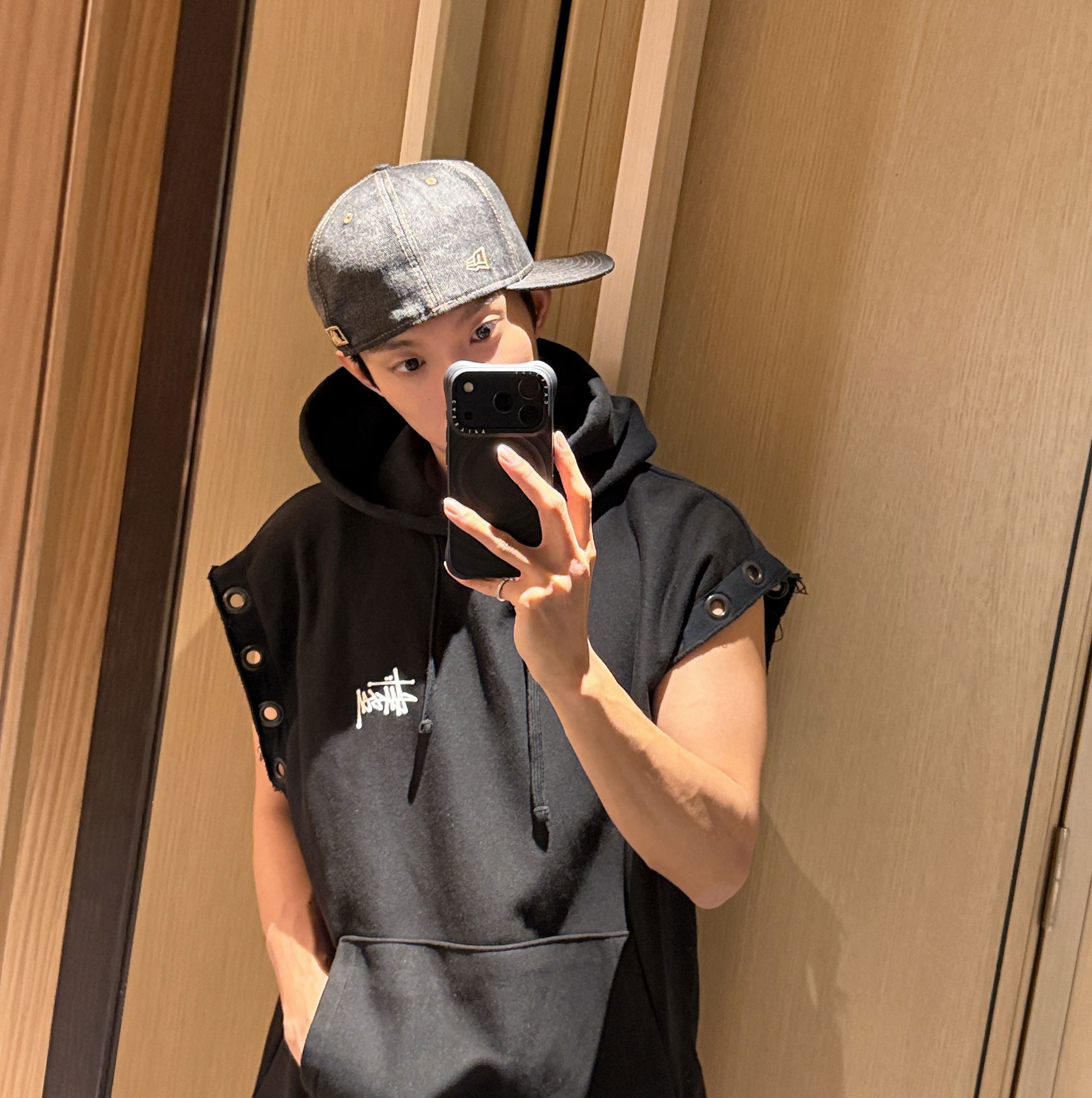 Latest photo of DK (SEVENTEEN)