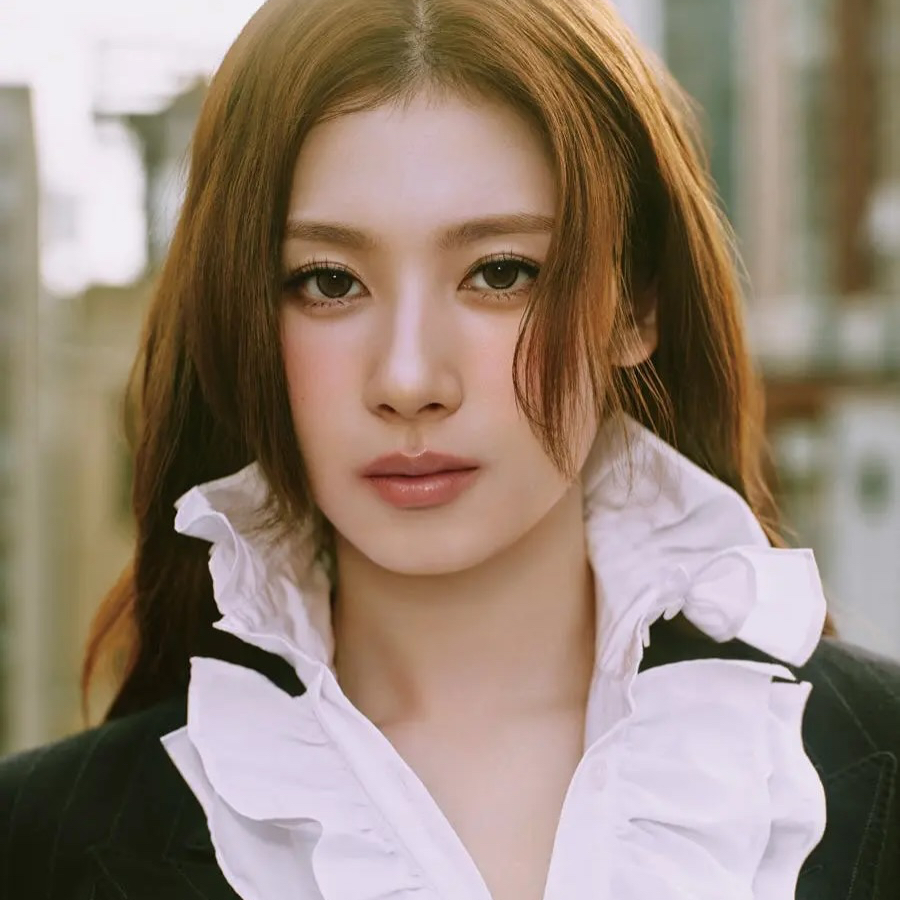 Latest photo of TWICE