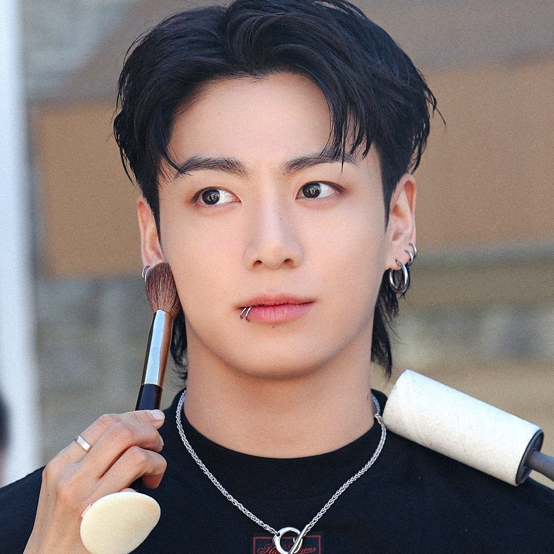 Latest photo of Jungkook (BTS)