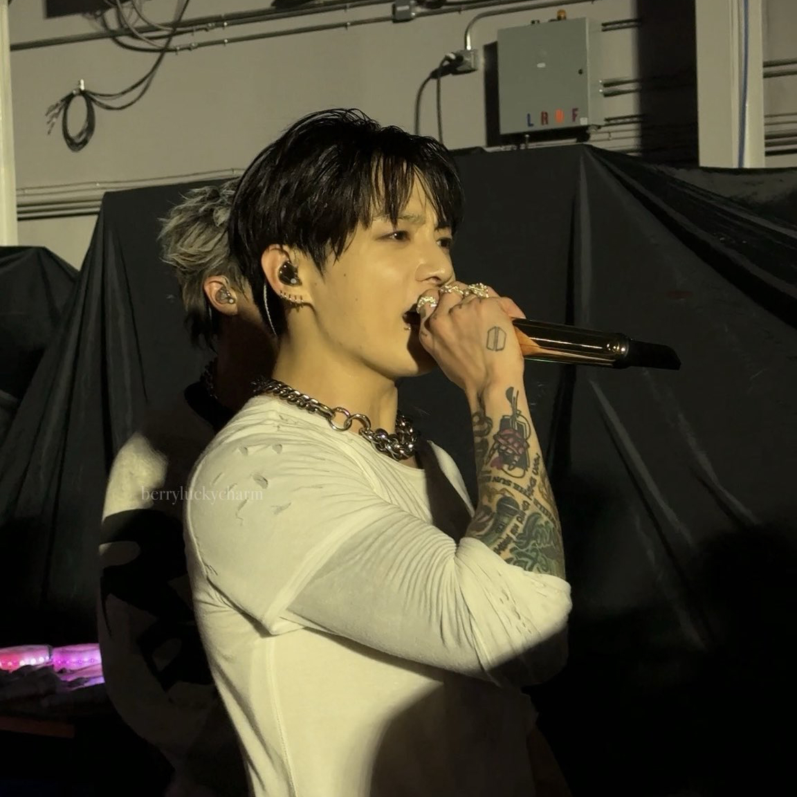 Potret di balik layar Jungkook (BTS)