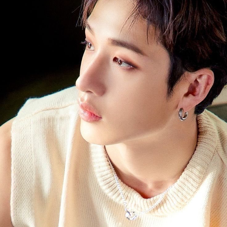 Foto aktivitas terbaru Bang Chan (Stray Kids)