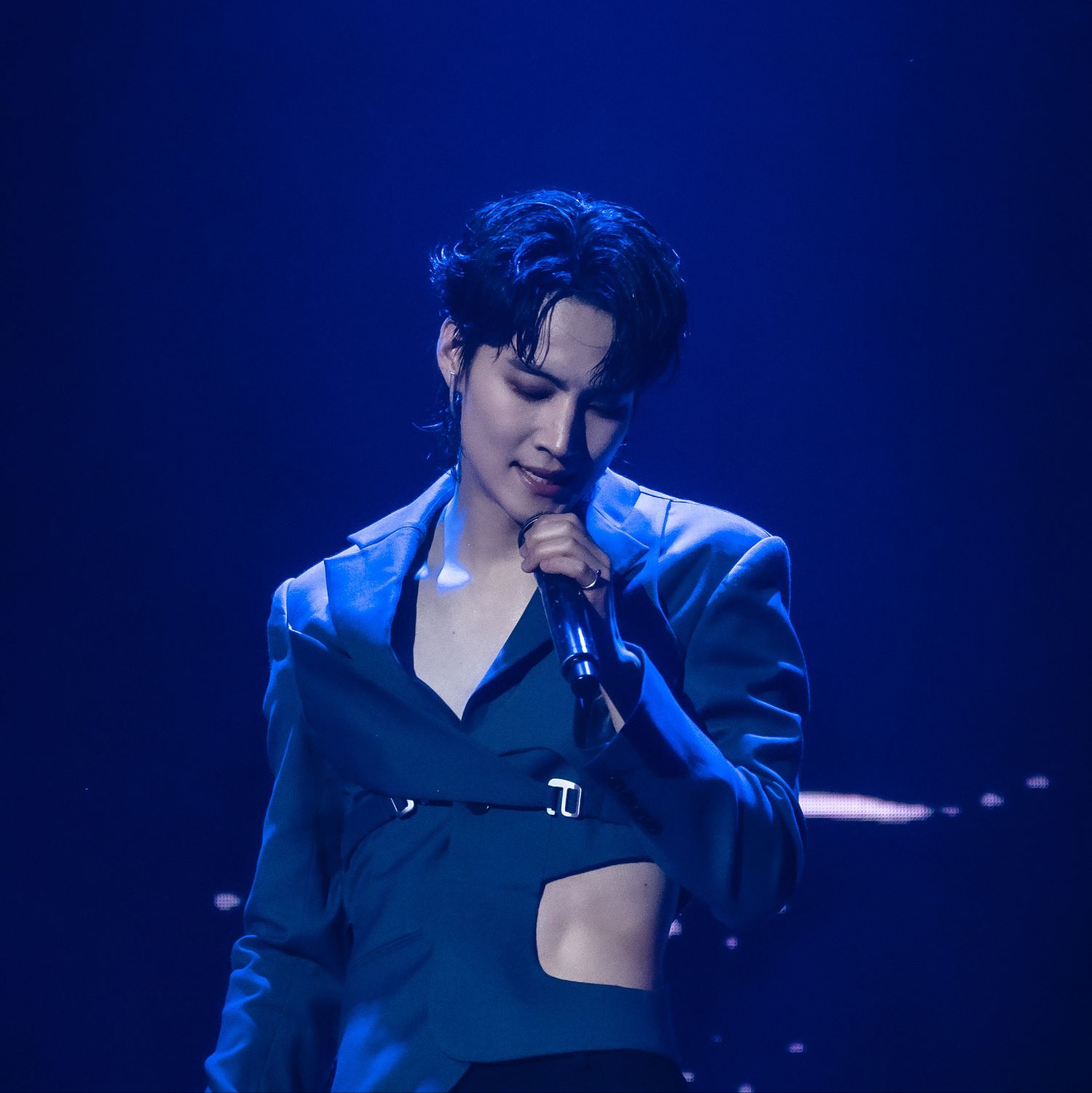 Recent activity shot of JAY B (GOT7)