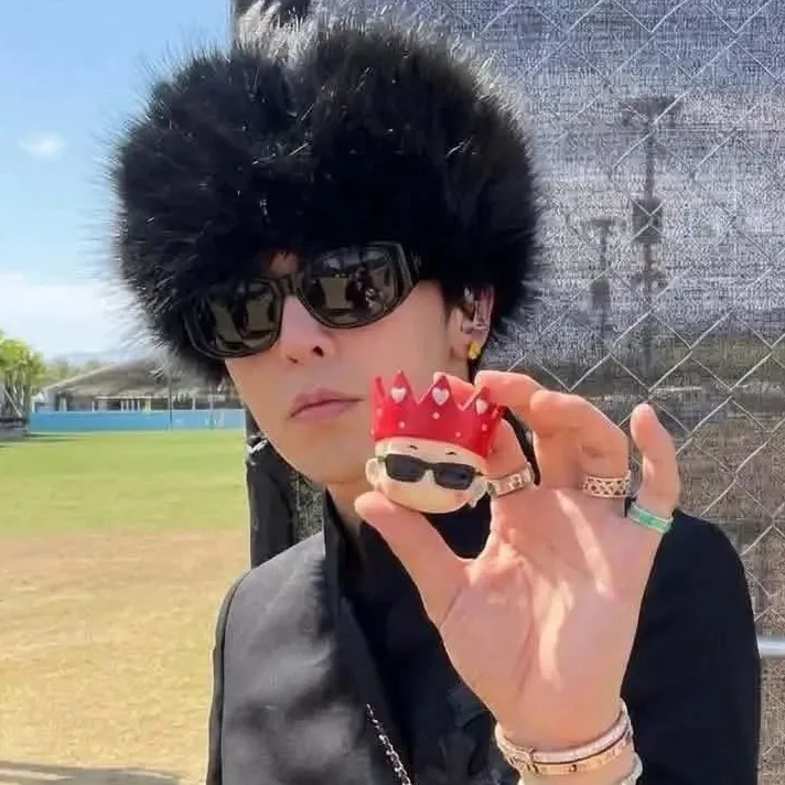 A moment captured by G-DRAGON (BIGBANG)'s fan