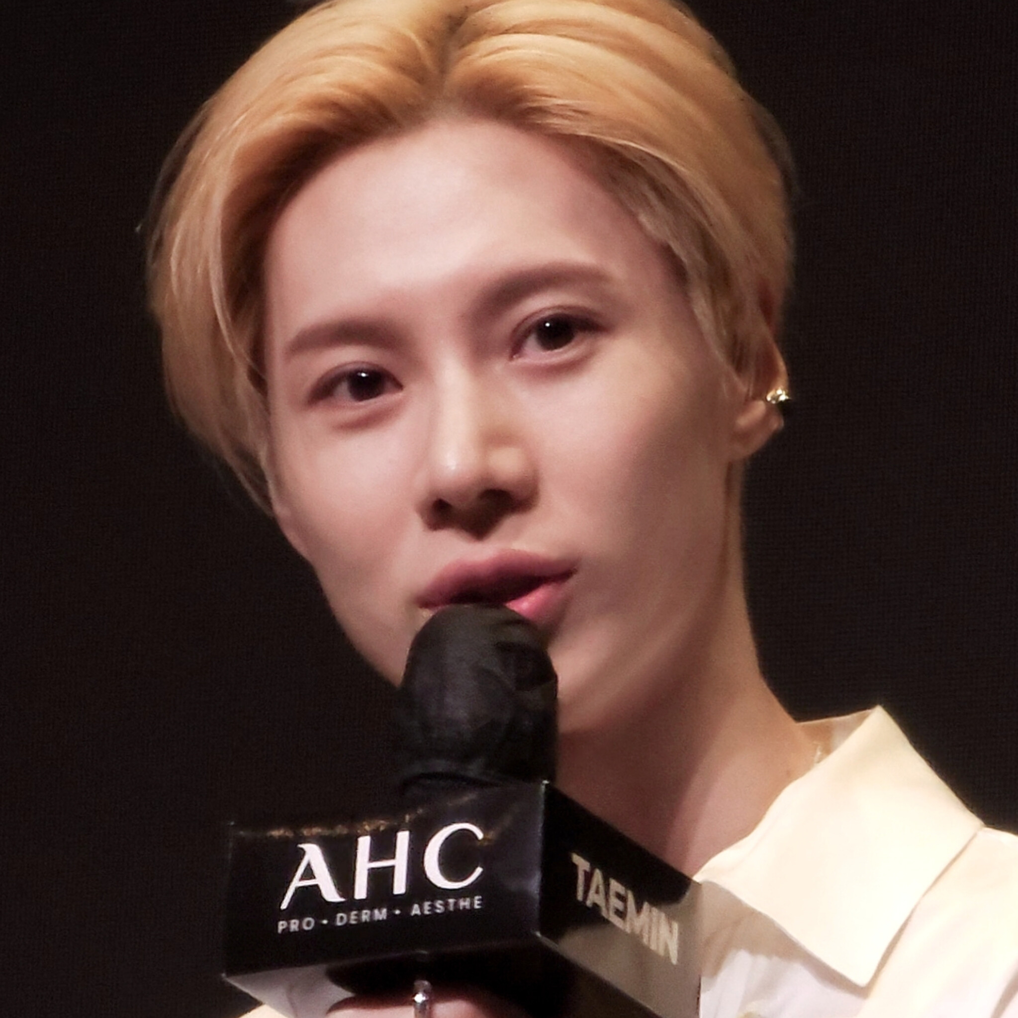 A moment captured by Taemin (SHINee)'s fan