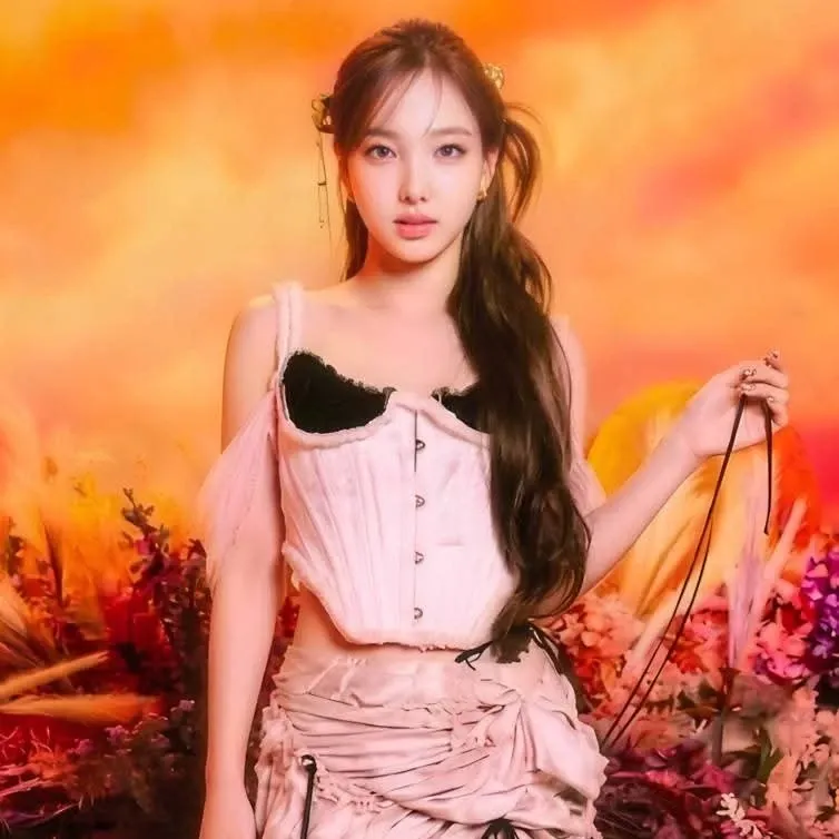 나연 (TWICE)의 비하인드 컷