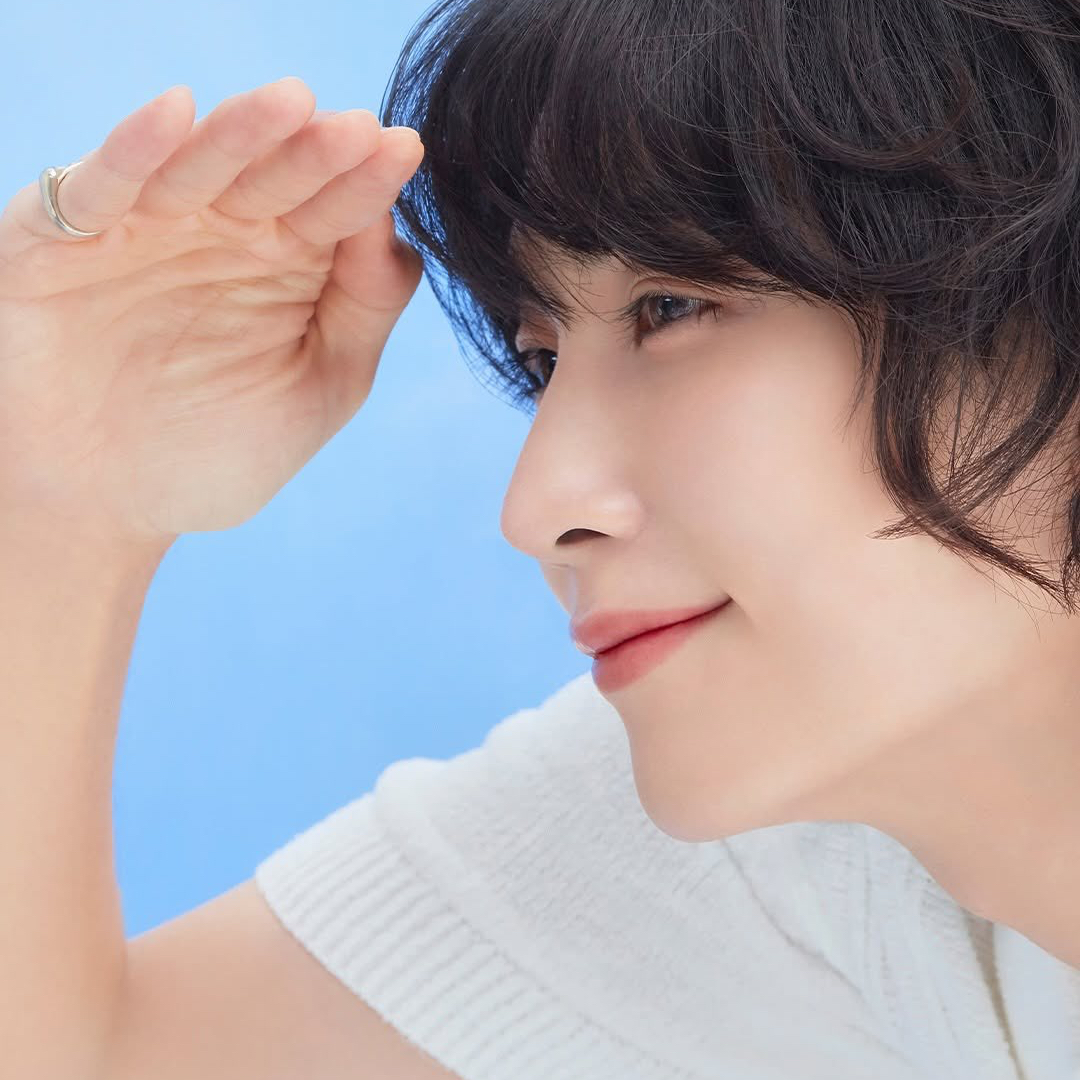 A moment captured by Jeonghan (SEVENTEEN)'s fan