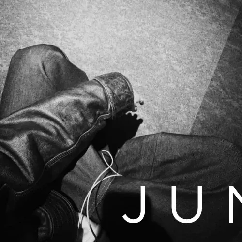 Recent activity shot of Kim Junmin (WHIB)