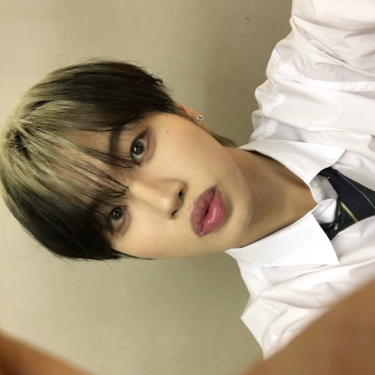 Foto terbaru Huiwon (n.SSign)