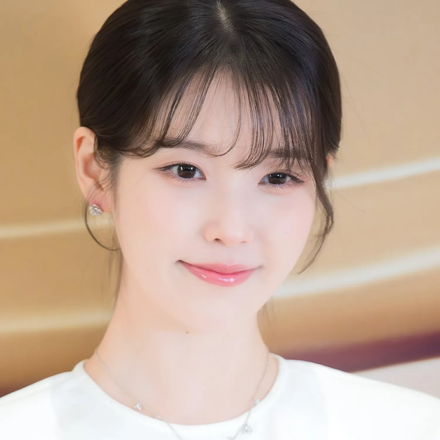 아이유의 최신 사진