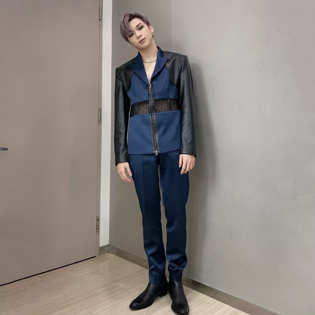 강다니엘의 비하인드 컷