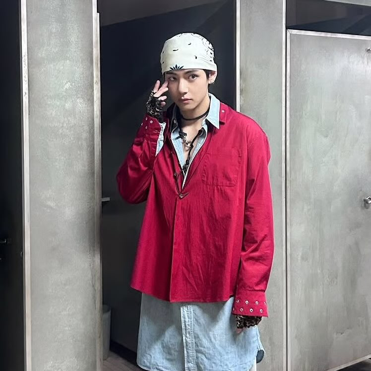 뷔 (방탄소년단)의 최신 사진