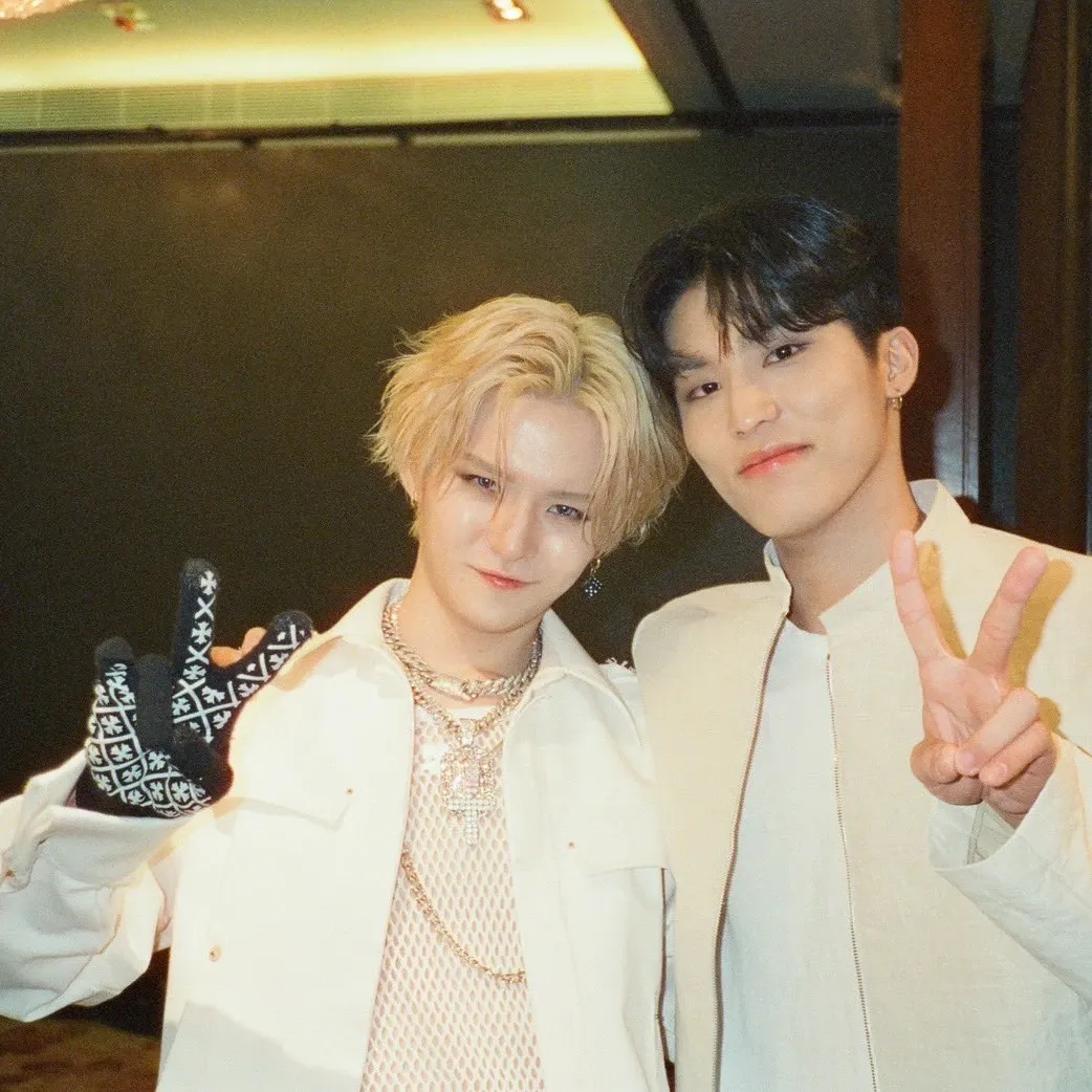 TREASURE의 비하인드 컷