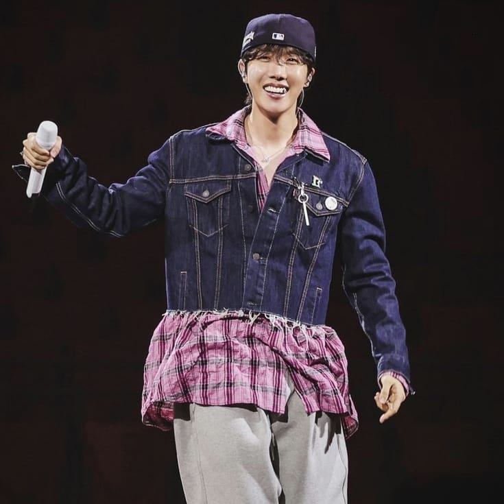 j-hope (BTS)の最新写真