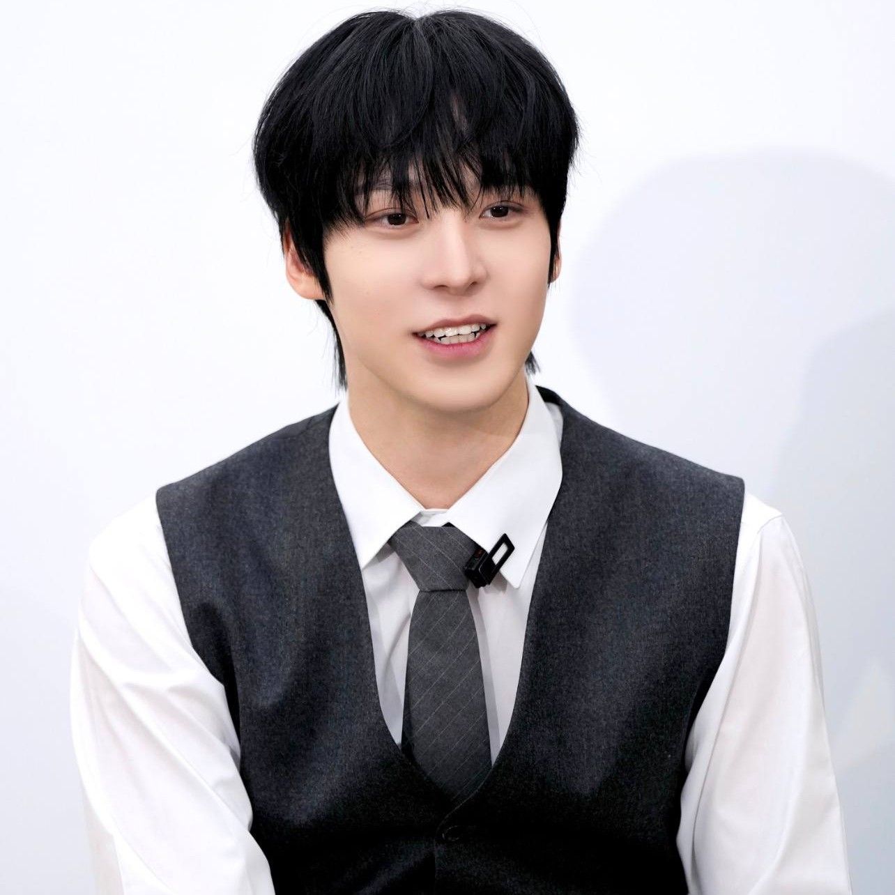 에이티즈의 비하인드 컷