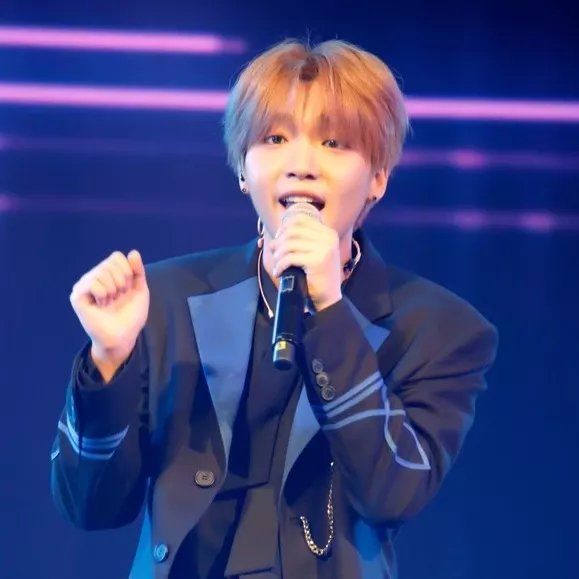 Behind-the-scenes cut of Jeong Sewoon
