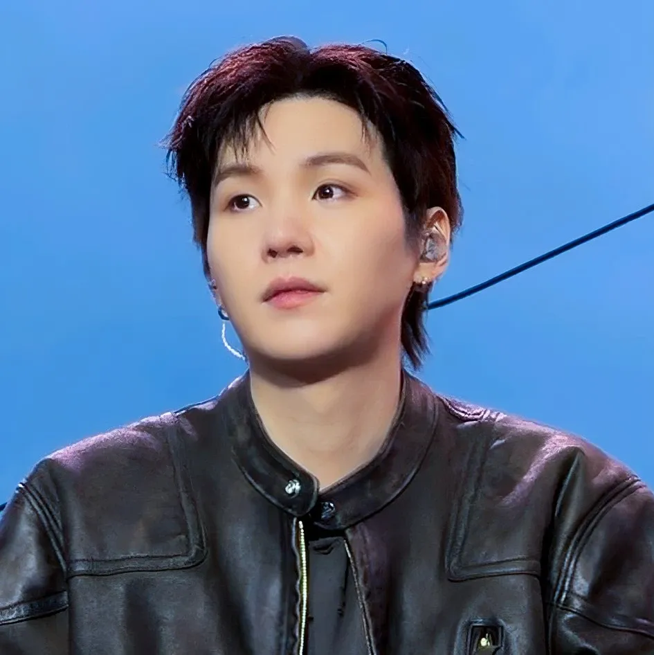 슈가 (방탄소년단) 최근 활동샷