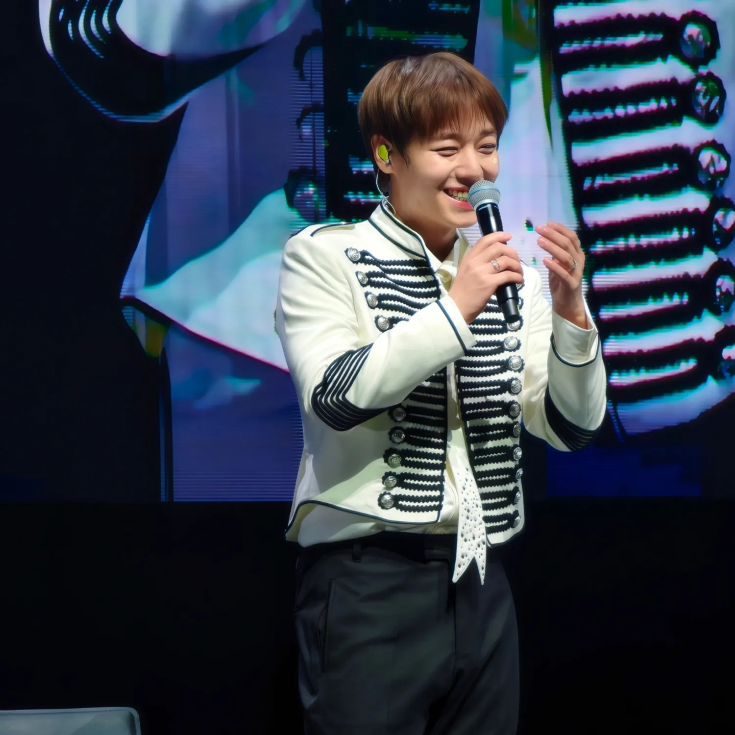 박지훈의 최신 사진