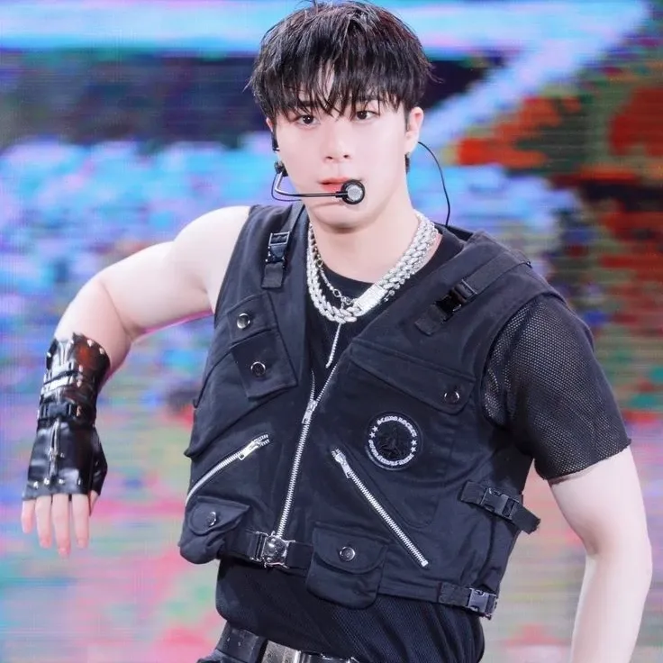 아스트로 최근 활동샷