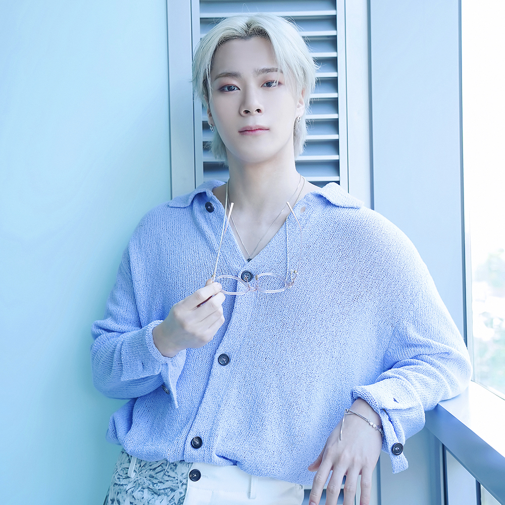 Behind-the-scenes cut of Moonbin (ASTRO)