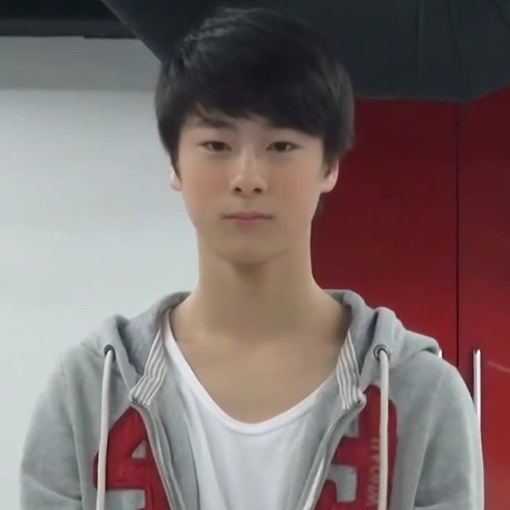 Latest photo of Moonbin (ASTRO)