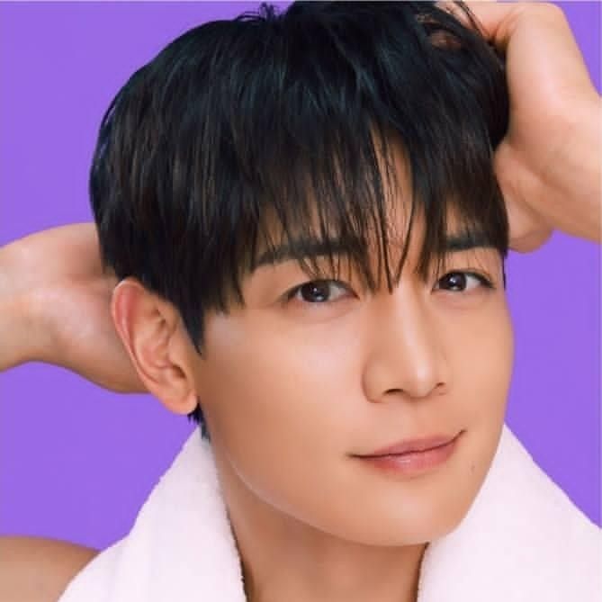 A moment captured by Minho (SHINee)'s fan