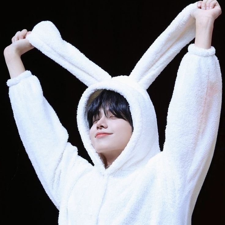 Latest photo of Myeong Jaehyun (BOYNEXTDOOR)