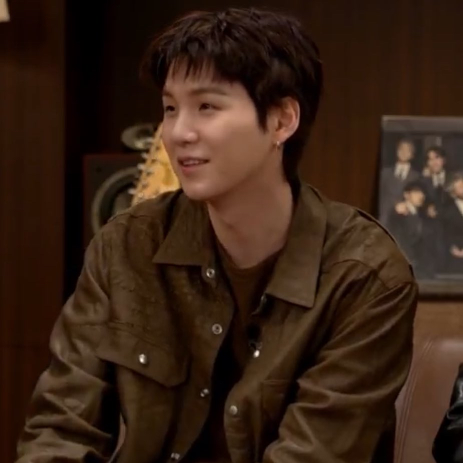 슈가 (방탄소년단)의 최신 사진