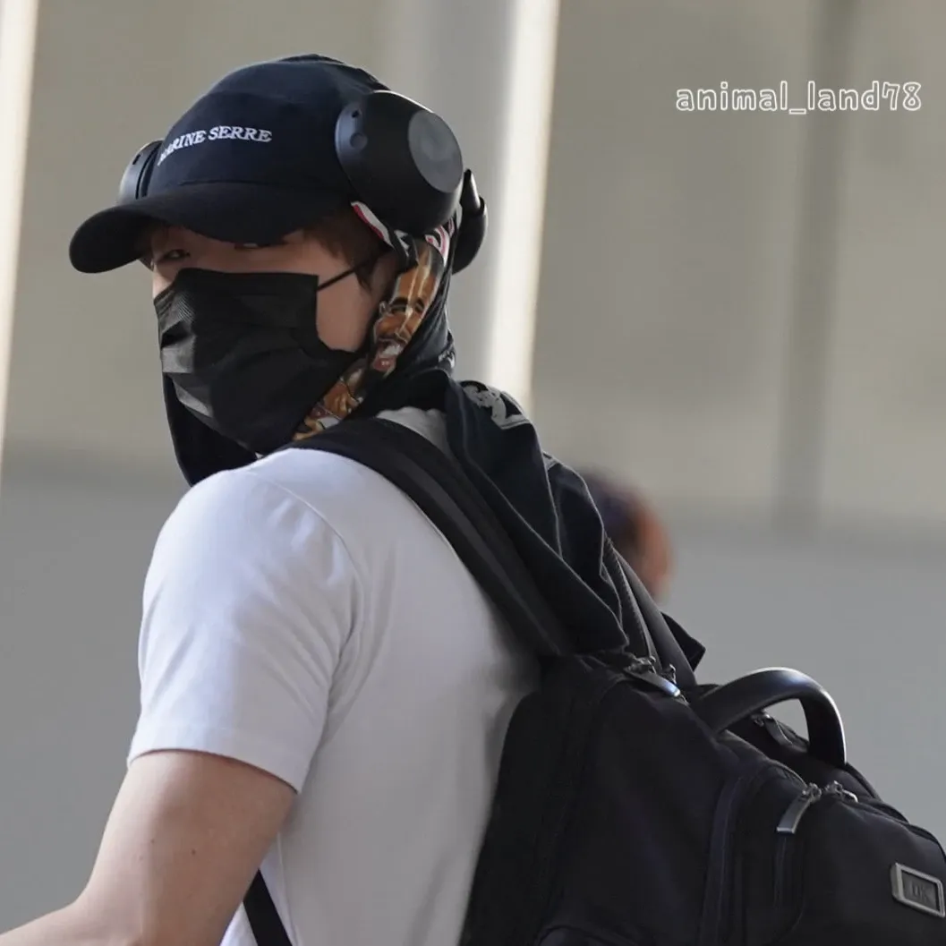 강다니엘의 비하인드 컷