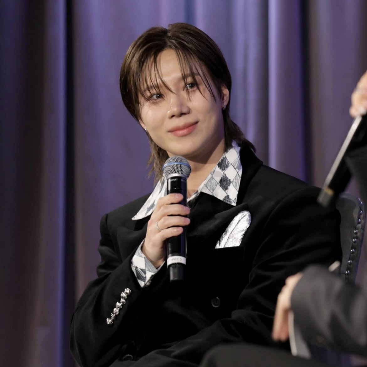 A moment captured by Taemin (SHINee)'s fan