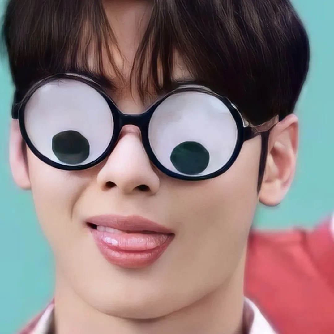 Latest photo of Eunwoo (ASTRO)