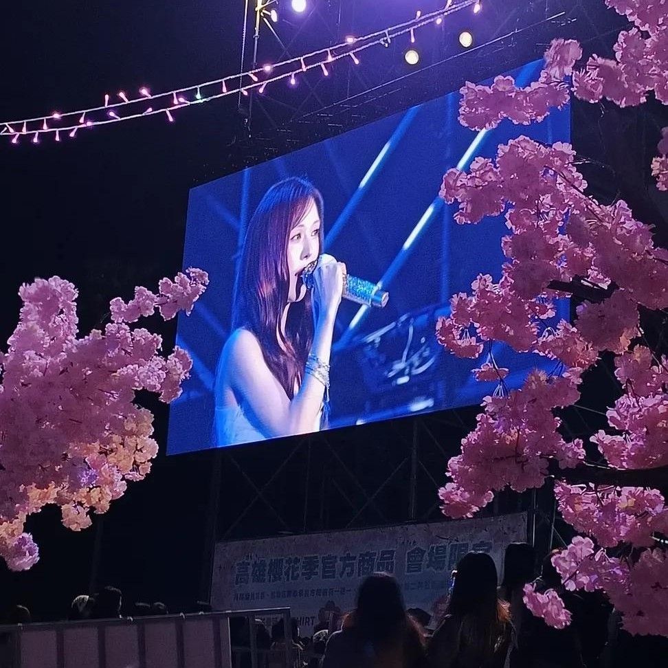 Behind-the-scenes cut of Wendy (Red Velvet)