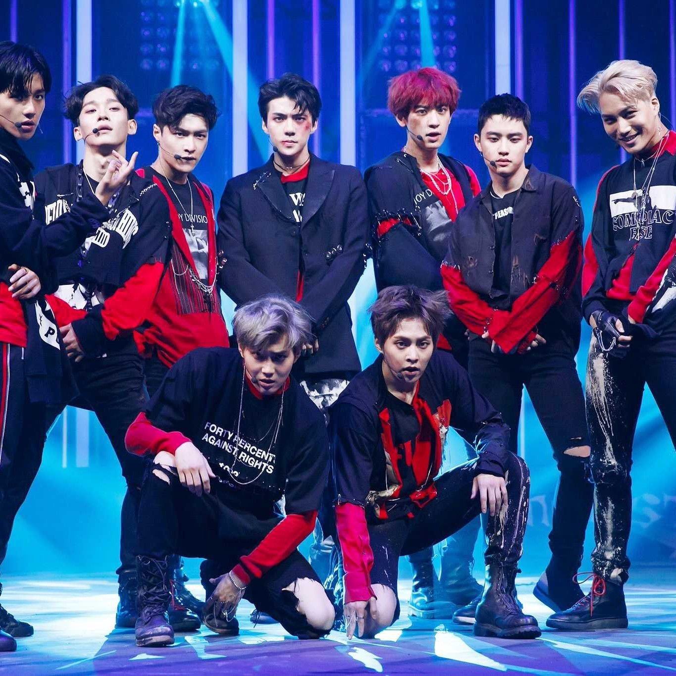 EXO의 비하인드 컷