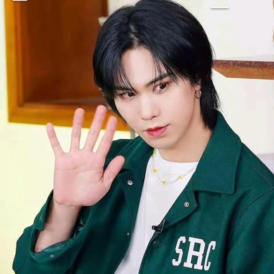 A moment captured by Rocky's fan