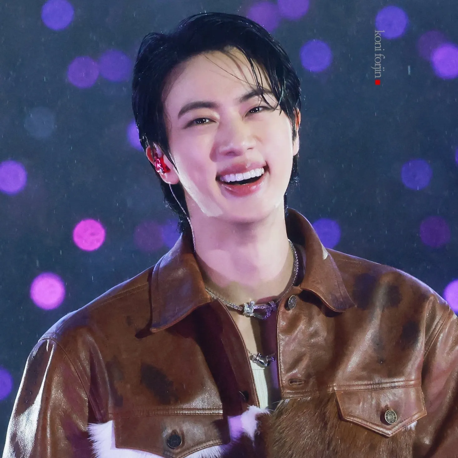 Potret di balik layar Jin (BTS)