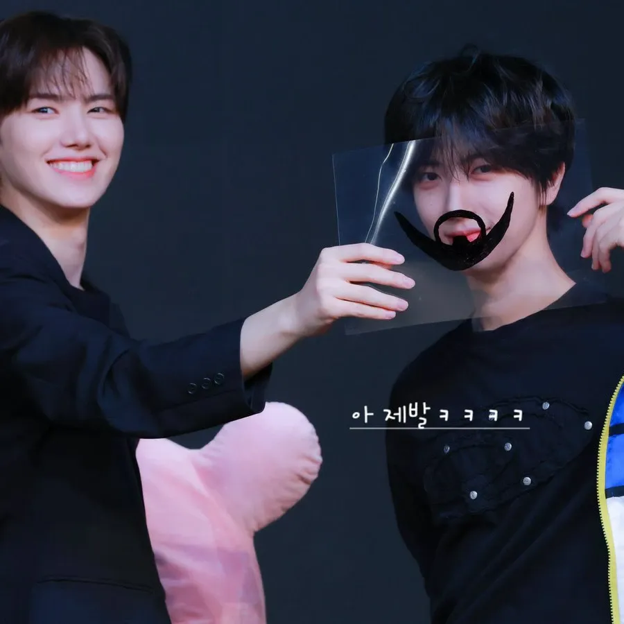 Behind-the-scenes cut of Wonjin (CRAVITY)