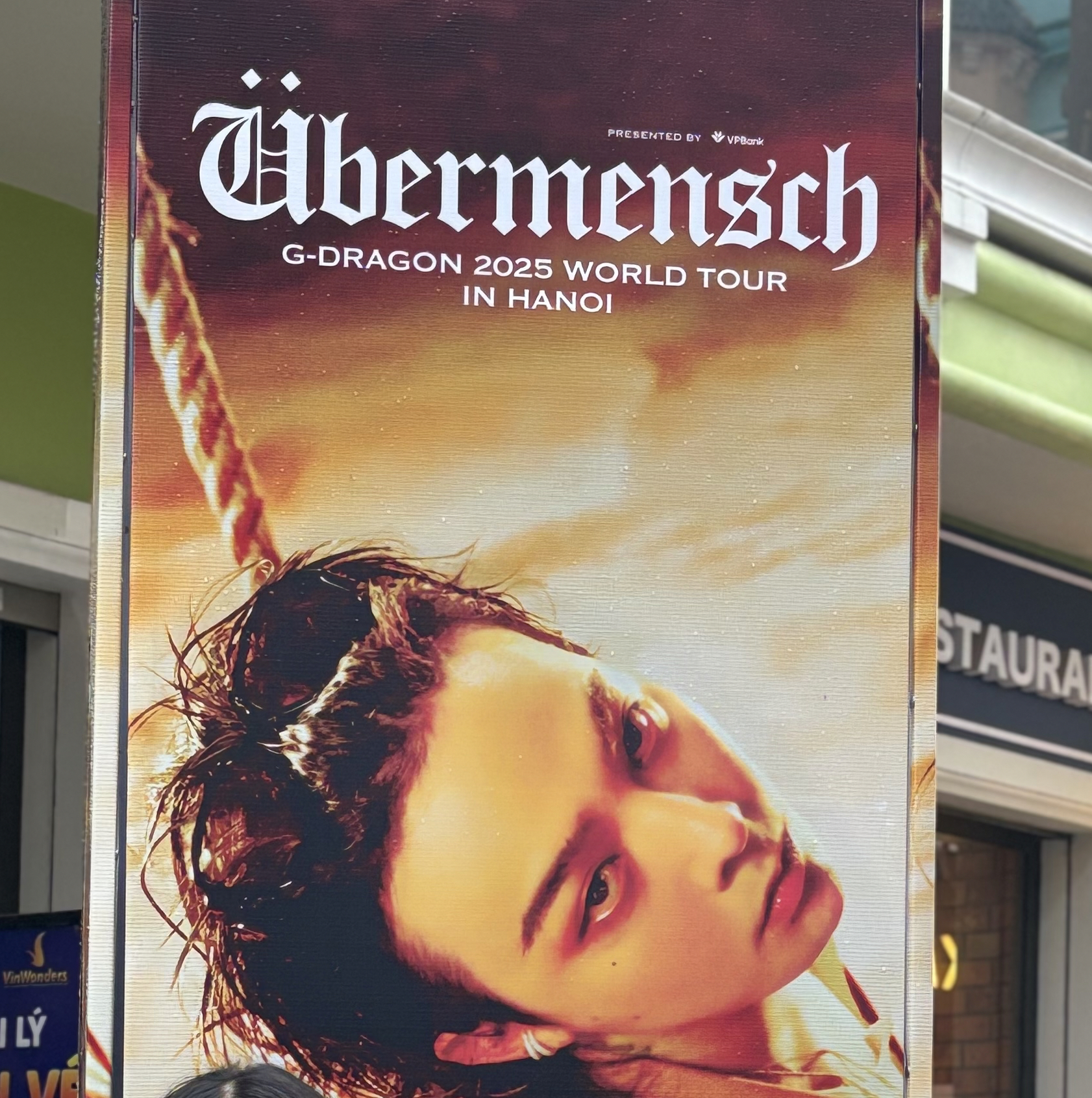 Latest photo of G-DRAGON (BIGBANG)