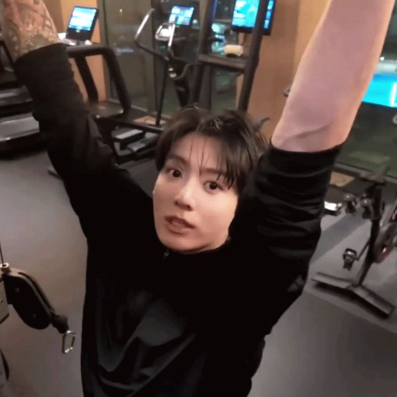 Foto aktivitas terbaru Jungkook (BTS)