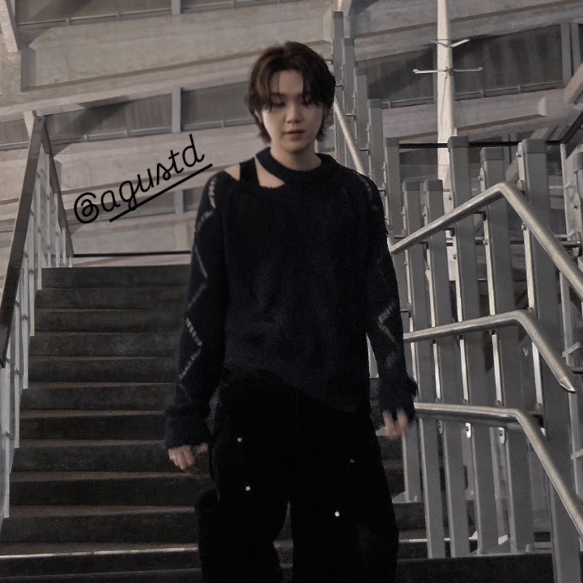 SUGA (BTS)の舞台裏ショット