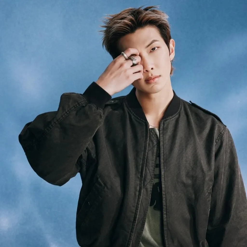RM (방탄소년단)의 최신 사진