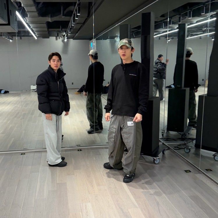 EXO의 비하인드 컷